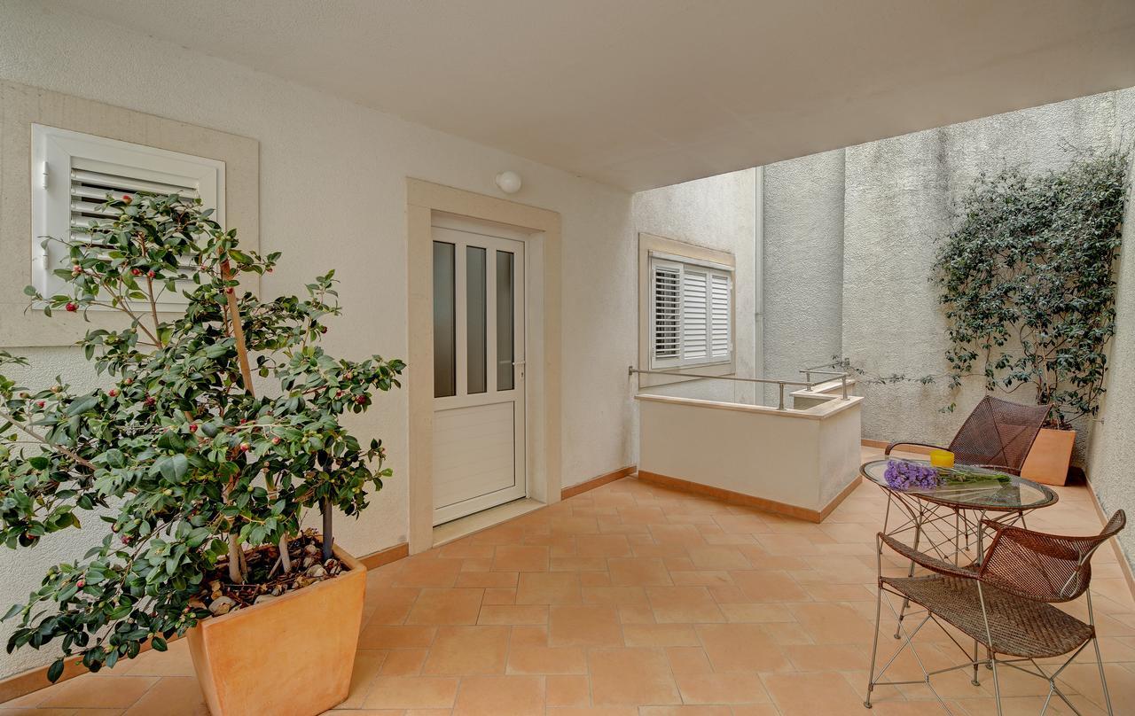 Apartment 330 ดูบรอฟนิก ภายนอก รูปภาพ