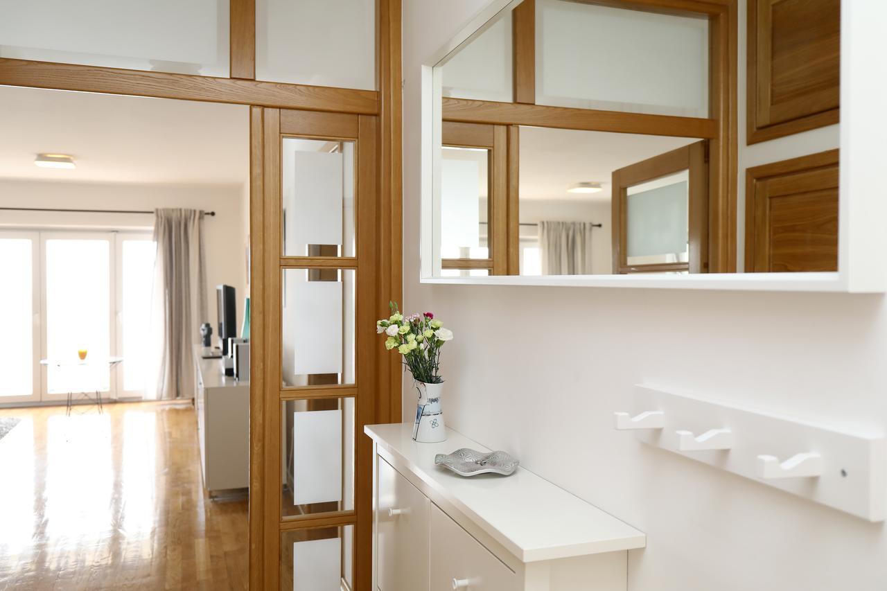 Apartment 330 ดูบรอฟนิก ภายนอก รูปภาพ